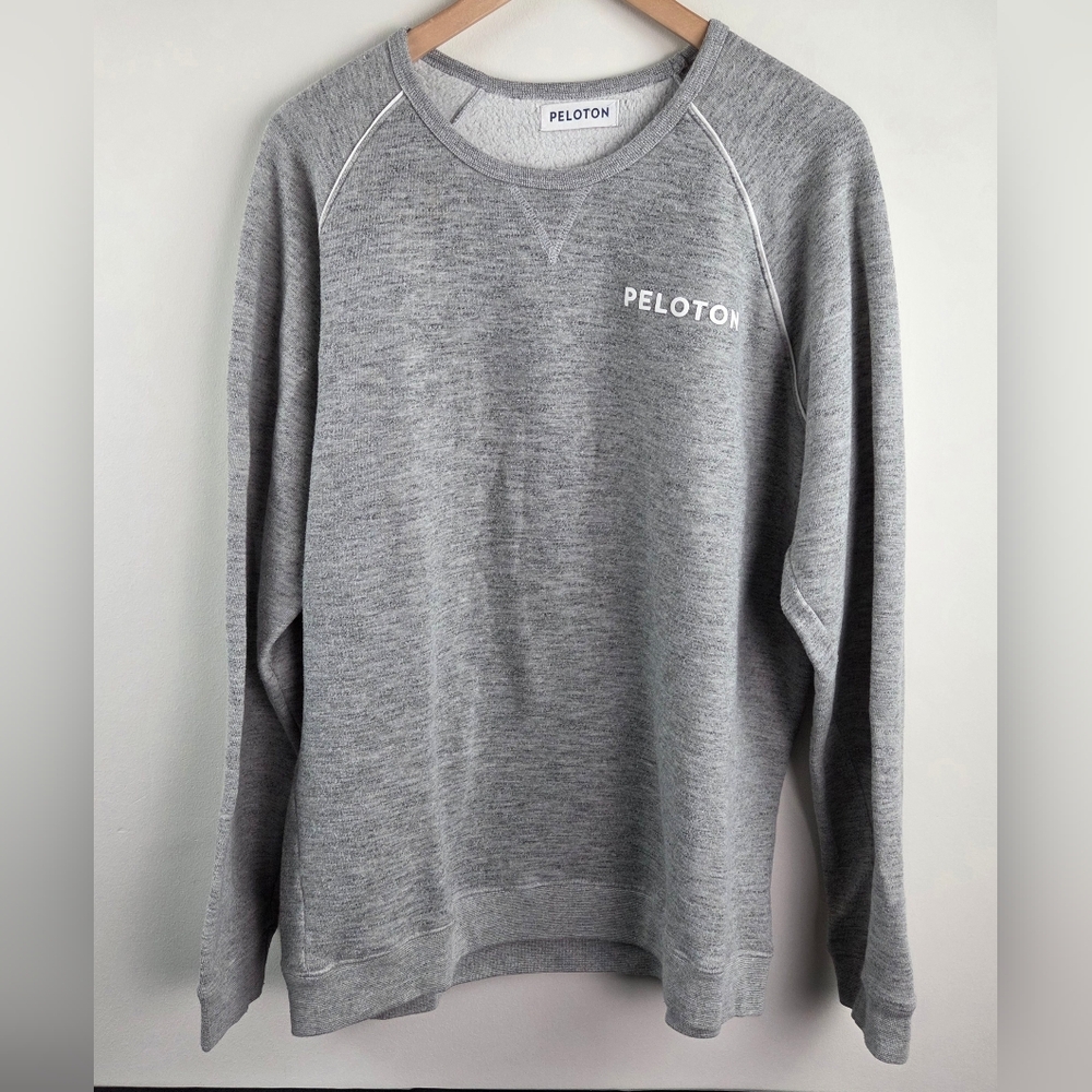 Peloton Sweater Mens XL Gray Long Sleeve Pullover Solid Round Neck Gym Workout
